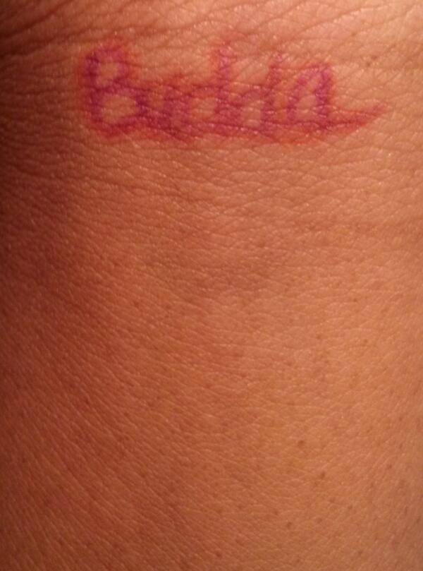 CeCeFemmeFatal's tweet image. Was Bored Put One Of My #BooThangs Nickname On The Wriist