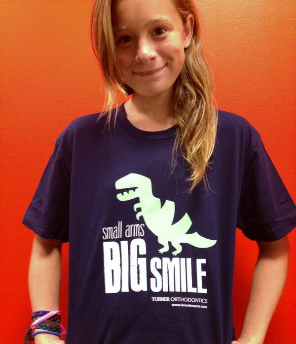 OrthoThreads's tweet image. Small arms. Big Smile.  Great shirts for #orthos