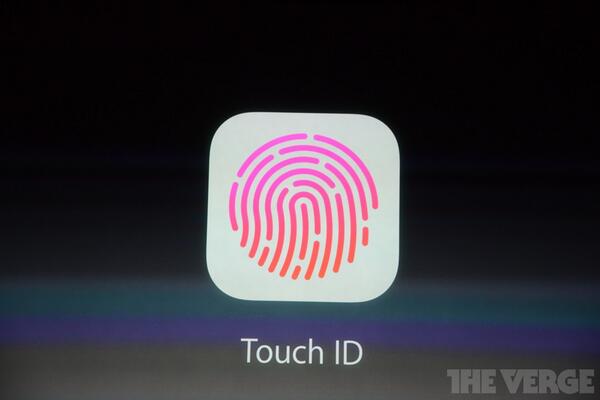 soyjoseyoutuber's tweet image. El sensor dáctilar de seguridad: TOUCH ID del Iphone5s #iphonelive #keynote #appleevent #apple #iphone5s
