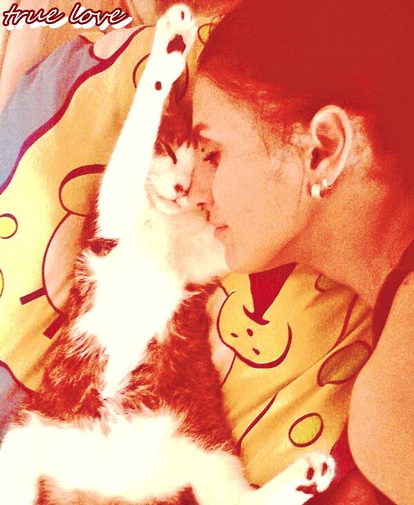 RecsAngel's tweet photo. <3 <3 <3 http://t.co/NBTwev5cBo