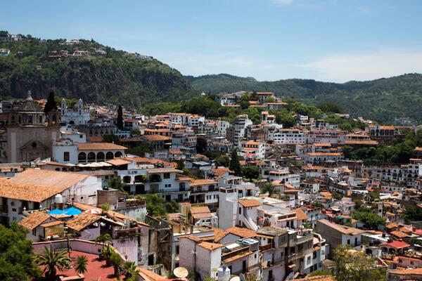 danielbatesdbp's tweet photo. Taxco

#mexico  #taxco  #mexicophotography http://t.co/FhgBomQRSs