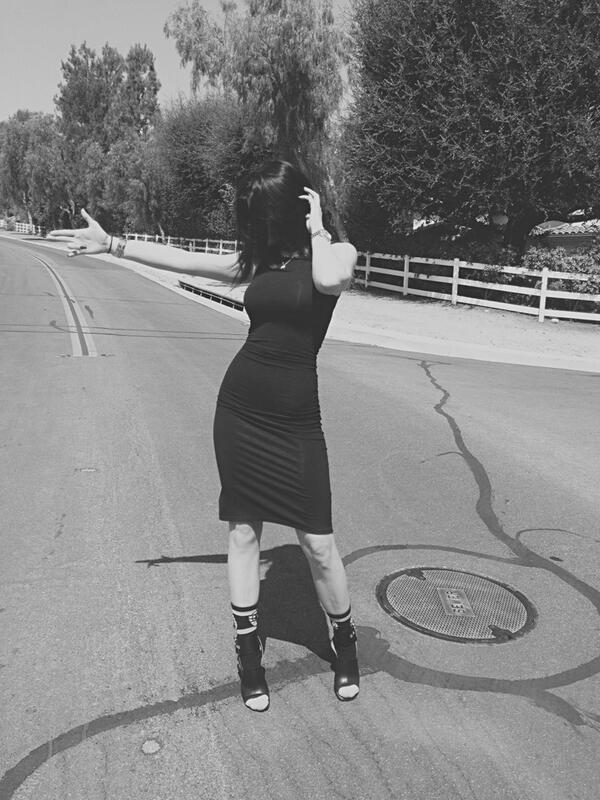 PrivJaden's tweet photo. "@PrivKylieK: Bang Bang and I hit it with impeccable aim..http://t.co/wNfZZlEvsb"