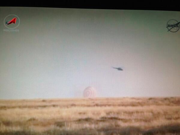 Astro_Nicole's tweet image. Посадка есть!!! Welcome back to the planet - Pavel, Chris &amp;amp; Sasha #Exp36