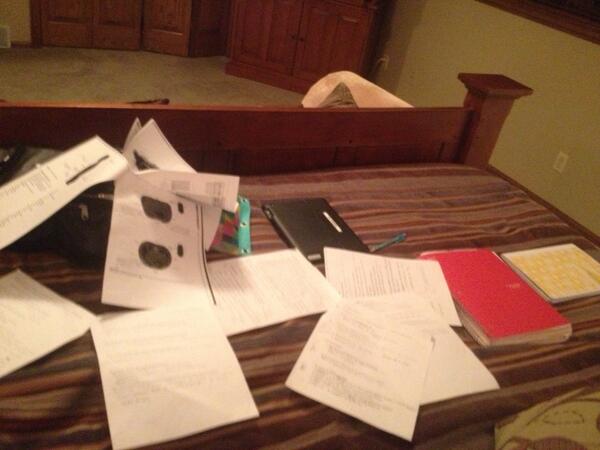 alexalarson15's tweet image. @BreeOlson14 does your life look like this tonight? #TestsOnTests