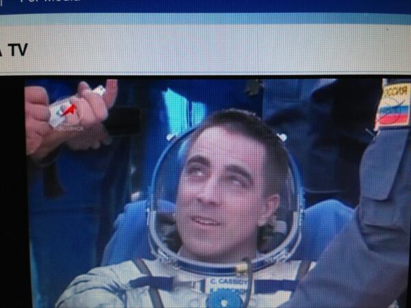 Astro_Nicole's tweet image. Chris Cassidy looking happy #Exp36