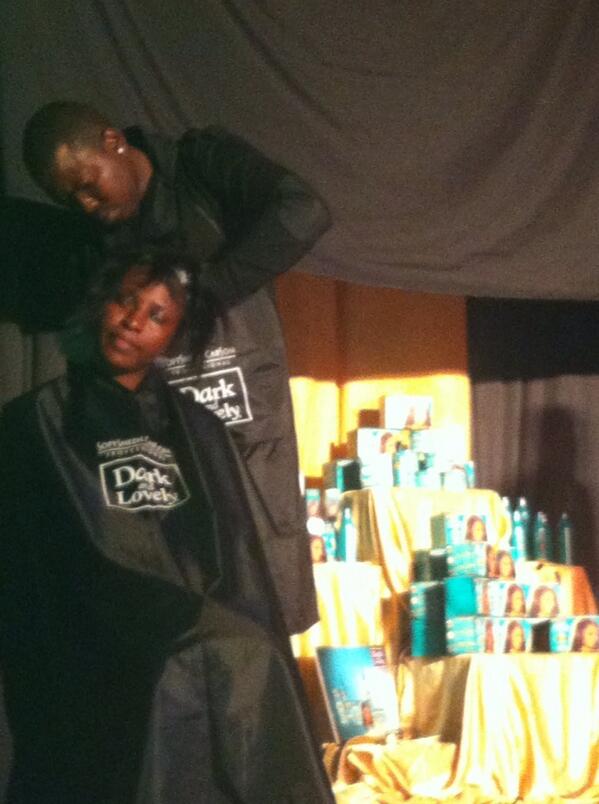 Introducing new Dark &amp; Lovely Amla Legend to Nairobi hair stylists