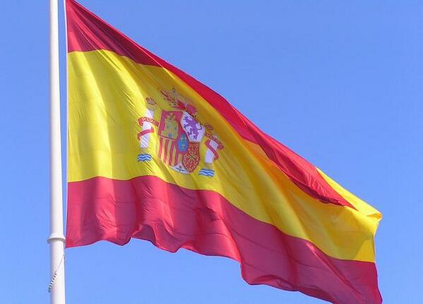 pegaso6038's tweet photo. #CataluñaEsEspaña #SomEspanya Por la unidad de España, y contra el separatismo. http://t.co/4YR54qF1V1