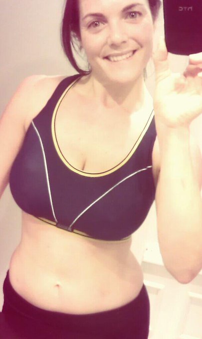 First part of charity bid DONE! Soldiers in the grounds of Tower of London....pity I looked a sweaty<a href="/tag/femdom"class="tags"><span>#femdom</span></a><a href="/tag/cp"class="tags"><span>#cp</span></a>