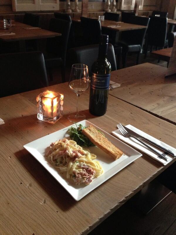 Kom gezellig even eten! Snel, lekker vers! #pastavandeweek €10,95 #eetsmakelijk