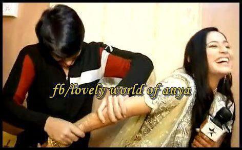 Embedded image permalink