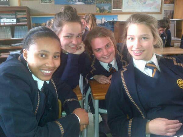 HeHe...Jy wL nU wAt sE, HUH!!?!* #sHiTgEtSrEaLiNcLaSs... <a href="/ShaznayHenney/">-</a> @nutella_toons