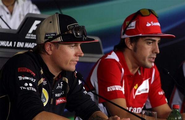 njuancof1's tweet photo. Quizás el anuncio de Ferrari se está retrasando hasta tener listas las gorras tamaño XXL, el último grito en 2014 http://t.co/GNza9JOGtw
