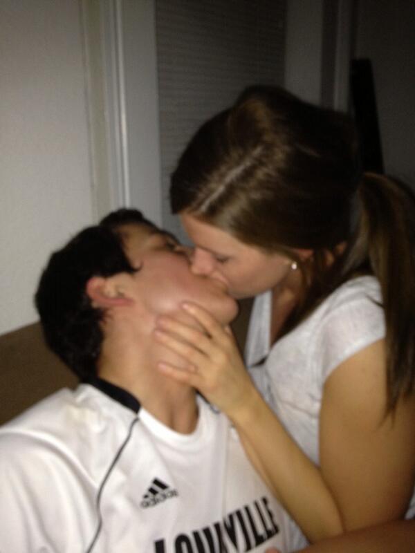 UofLmakeouts's tweet photo. http://t.co/6msncUxhy4