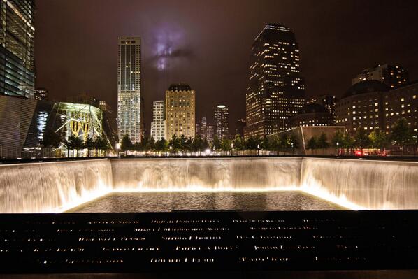 BankofAmerica's tweet photo. In honor of all who were lost on 9/11, we salute the heroes who responded with courage. #Honor911 http://t.co/5IZ7WskdRB