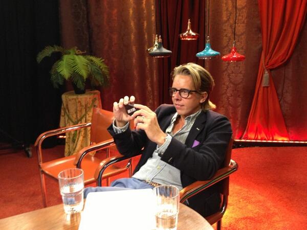 SchulmanShow's tweet photo. Missa inte ny Fylle-Calle på fredag. Här en nykter Calle. http://t.co/ML60a6P4Yu