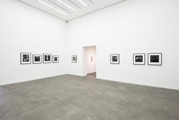 London: pics of great Robert Mapplethorpe 'Fashion Show' exhibition @Alison_Jacques now on GalleriesNow.net