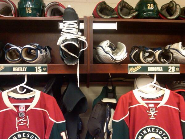 @DanyAllStar15 1st day of camp and I have a new locker mate #bigturkey