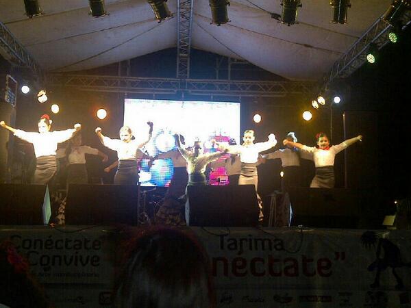ArteFlamencoASM's tweet photo. Somos una academia buscando almas libres que deseen hacer sonar las tablas con pasion!! http://t.co/yZ5oZ6062v