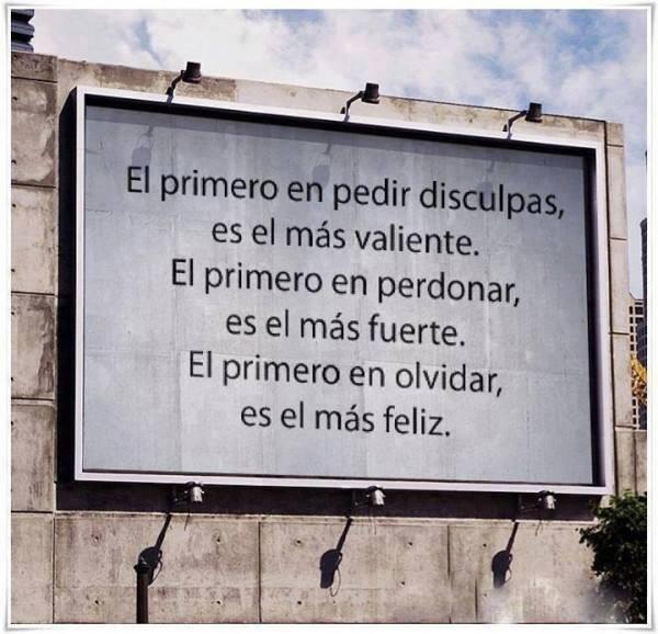 subversivos_'s tweet image. Quien no pide perdón y disculpas por lo que hace mal o por lo que causa heridas,sólo merece el mismo castigo ¿justo?