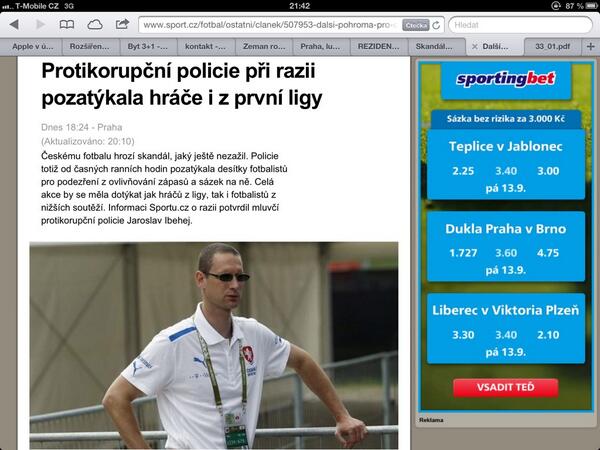 Je fajn,že má sázkařský skandál i místo pro chytrou reklamu.. :-)