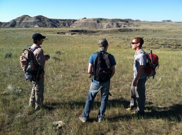 uwastrobio's tweet photo. Surveying the bluffs in the distance -- site of our last day of prospecting http://t.co/hAJJ6GmzjE