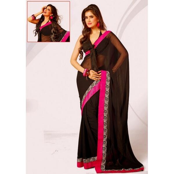 Vikesh_Pithadiy's tweet photo. @MissNunavut The hottest saree of the year which Deepika wore in "yeh Jawani hai Deewani".  http://t.co/Zwl0FKY0e4 http://t.co/oBYfEtKBZA