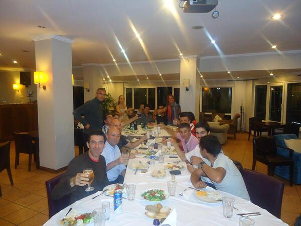 Çukurpınar Etkinliğinin yemeği yapılmıştır. Çok güzel geçen gecede videolar ve fotoğraflar seyredilmiştir.