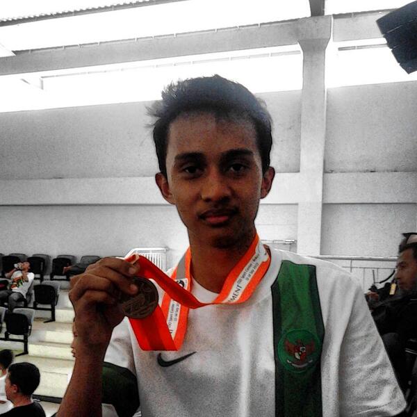 RIONALDO_96's tweet image. Kumite Junior -61 Kg #LEMKARI #FORKI