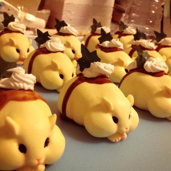 Hamuco Twitterren お菓子風ハムスターフィギュア プリン もりもり盛り付け Http T Co Hj0r5amfes