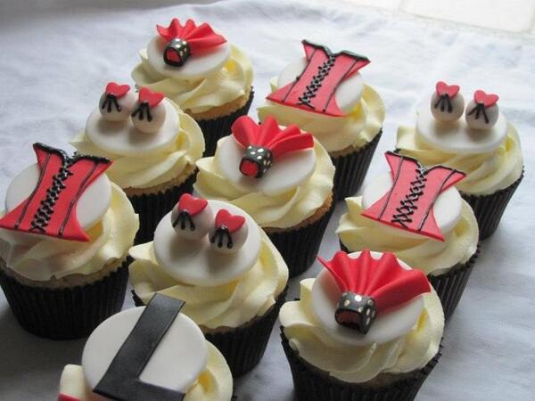 Scrummydelights's tweet photo. Burlesque cupcakes for a hen party ;) http://t.co/jY4WjbPibp