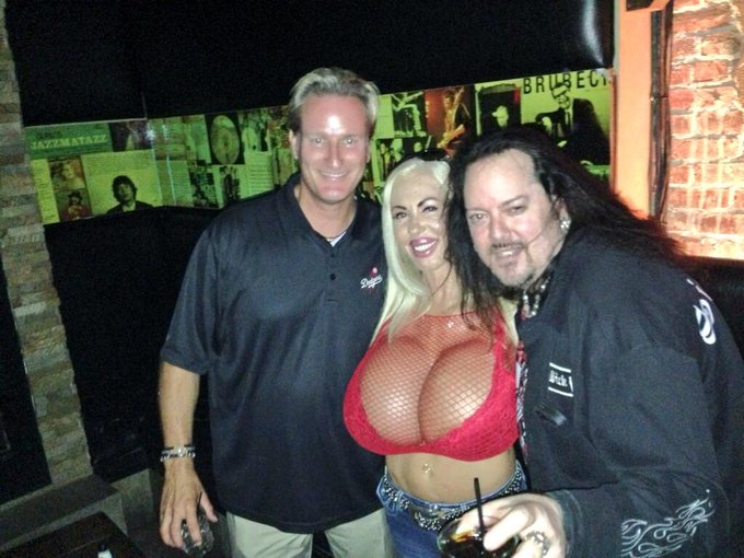 Steve Lyons, LA Dodgers/Elizabeth Starr and @JulianDouglas Fun night! http://t.co/WELWu9K1fQ<a class="tags" target="_blank" title="On Twitter" href="/?out=eyJ0eXAiOiJKV1QiLCJhbGciOiJIUzUxMiJ9.eyJpYXQiOjE3MjEzMTEwNTcsImlzcyI6InR3cG9ybnN0YXJzLmNvbSIsIm5iZiI6MTcyMTMxMTA1NywiZXhwIjoxNzUyODQ3MDU3LCJyZWRpcmVjdF91cmwiOiJodHRwczovL3R3aXR0ZXIuY29tL0p1bGlhbkRvdWdsYXMifQ.zQgRjeslgY8pweNzlSHuCHbb15cqhpOlEAuciHrSAXus5oxkvVYR1SDTQvJ7WZ8-WqUwm700o0oc5qig4MK-rQ">@JulianDouglas</a>