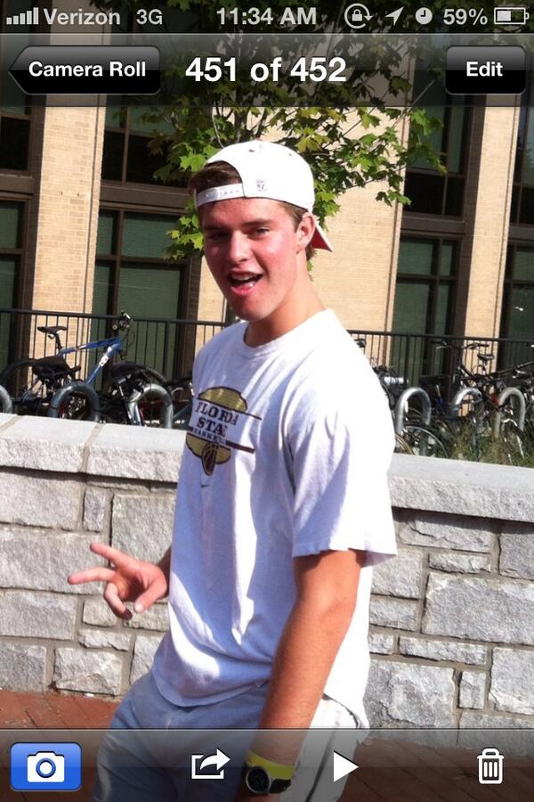 Jefe_Bagels's tweet image. It's ma birthday #chiclass @alecbicknese