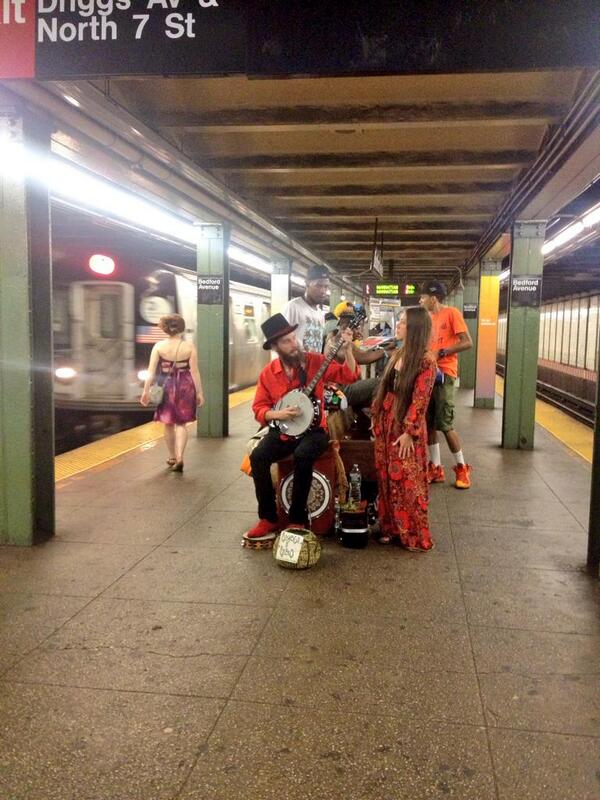 neenzin's tweet image. #bedfordave #LTrainLife