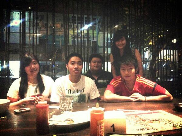 Yogi_Christiant's tweet photo. @yersurset13 @davidamedio @Devi_Deph @sesilia_sally http://t.co/JwZGJkfEP9