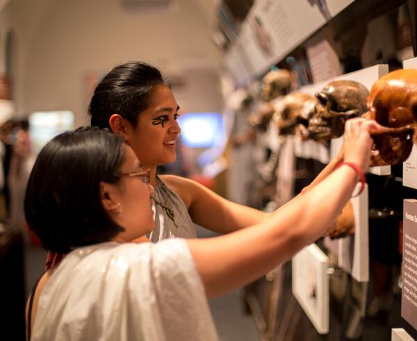 Penn's tweet photo. A @PennMuseum toga party? Yeah, #Penn2017 did that. http://t.co/fJHaKH2MKM http://t.co/5fFKH6dAmR