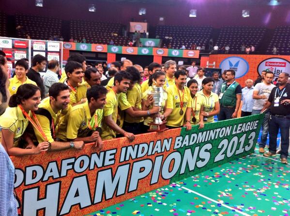 SainaNehwalFC's tweet photo. @HydHotshots @NSaina champions! http://t.co/msjOTV7uxv