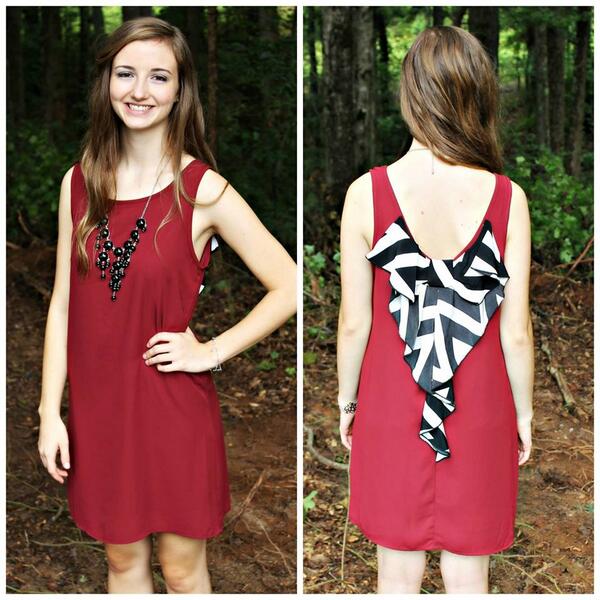 SouthernCharmSC's tweet photo. Game day Dresses! Support your favorite team! http://t.co/nZk5W9QEzg