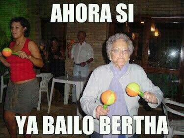 sfam28's tweet photo. @yisdelamora asi vamos andar hoy jajajajajaja http://t.co/DLqu6Q1ltl