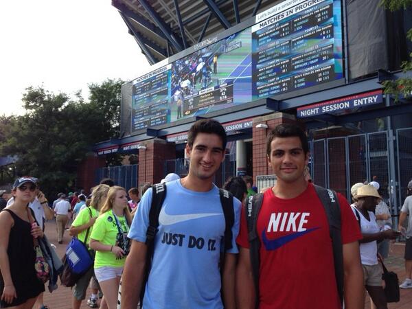 sinantuna95's tweet photo. By the Arthur Ashe Stadium http://t.co/SeiQfDEyHw