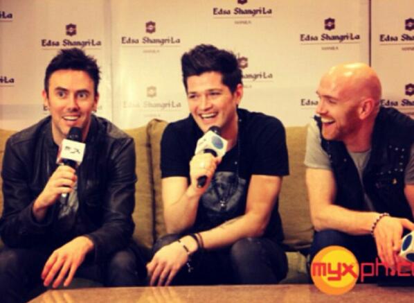 thescript_dgm's tweet image. I hope they can smile like this again soon. @thescript #PrayForTheScript #OurThoughtsAreWithTheScript