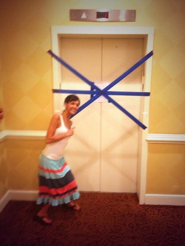 fedupwithbs513's tweet image. #elevatorissues #brokedownwhilewewereonit