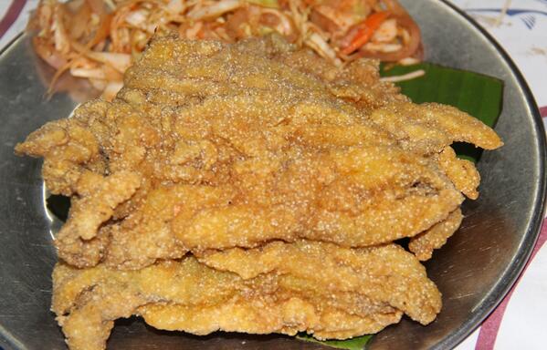 MaheshLunchHome's tweet image. How about this succulent #BombilFry for a #Sunday !! @burrp_bangalore