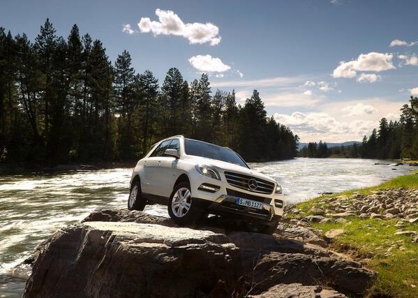 MercedesBenzKSA's tweet photo. #Mercedes_Benz #ML_class ,You got to move your #fear out of this car http://t.co/OhKetD9K6j