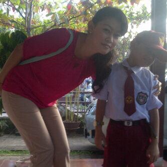 lia tweet media