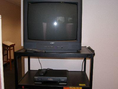 LesAnnees90s's tweet photo. Arriver en classe et voir ça installé devant le tableau >>>>>>> http://t.co/Uvdd3aVAjz
