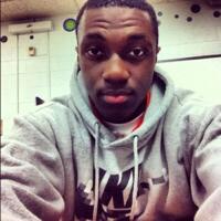 stevesmut's tweet image. #imagine Steve With makeup&amp;lt;3