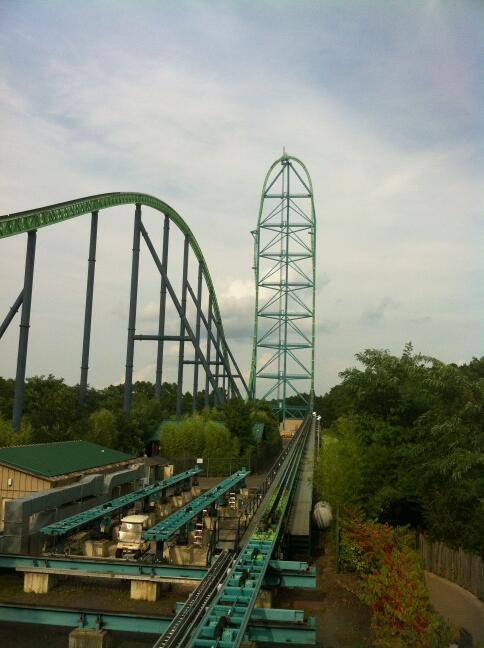 leemyers_'s tweet image. This makes stealth look like a little pussy. #twicethesize