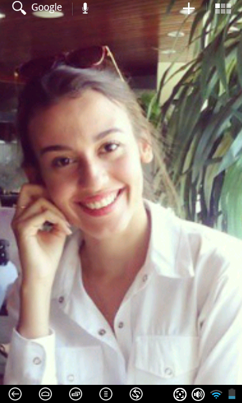 thiagozillinger's tweet photo. Me papel de parede do tablet. *---* @brunaydebritto http://t.co/vmk6itXCQM