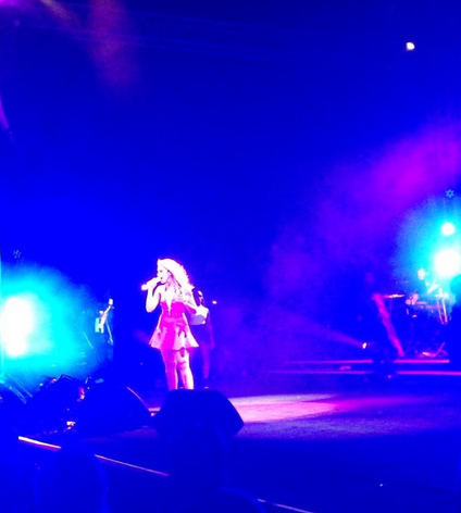 Hadise_Online's tweet photo. Hadise Dün Akşam Kıbrısı Salladı ! #TeamHadise @Hadise http://t.co/YIJq0hbESv