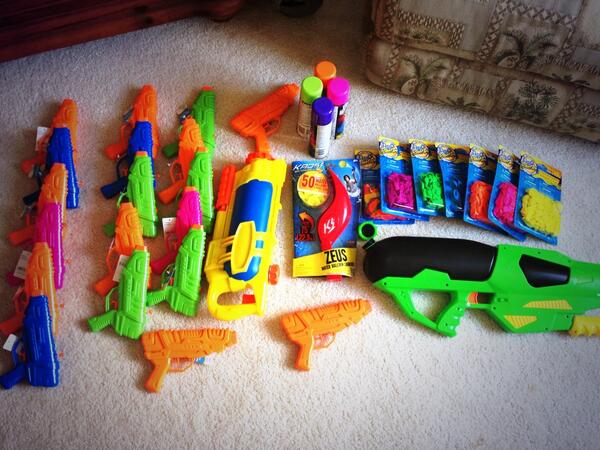 WolfPackRev's tweet image. This Wednesday wear TIE DYE and come packing cuz wars about to go down!!!!!!!!!!